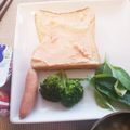 knkmym's cooksnap of when they made たらこマヨトースト☆.