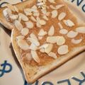 ナンキンハゼ's cooksnap of when they made 朝食に＊姫路名物きな粉アーモンドトースト.