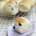 umemodoki's cooksnap of when they made 黒豆入りちぎりパン.