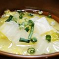 瑞穂’mizuho♡'s cooksnap of when they made 野菜の甘みで頂く♪ちぎり白菜の味噌汁.