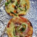 ケメラルド's cooksnap of when they made 餃子の皮で簡単！パリパリピザ.
