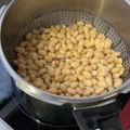 mikimatsu's cooksnap of when they made 圧力鍋でほくほく蒸し大豆.