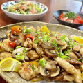 Superlittleboo's cooksnap of when they made 鶏肉ときのこのオイスターレモンバター炒め.