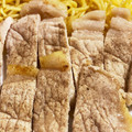 ゆりあしょうごママ's cooksnap of when they made とんかつ用豚ロース厚切りのポークソテー.