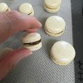 クック1HKBEZ☆'s cooksnap of when they made 焼き色なし！簡単！真っ白マカロン.