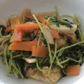 さおりん@料理特訓中's cooksnap of when they made ☺デパ地下風エリンギと豆苗の簡単サラダ☺.