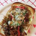 4児男子母さんの台所's cooksnap of when they made 残りの焼きそばとチーズ乗せトースト☆.