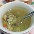赤い電話's cooksnap of when they made 野菜たっぷり簡単コンソメスープ.