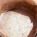 ママメイン！時々子供's cooksnap of when they made 丸型&オーバル型に◎敷き紙の作り方.