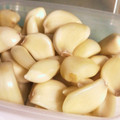 ミレーちゃん's cooksnap of when they made にんにくの皮むき♬レンジで簡単♡裏技.
