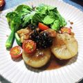 ☆☆あっきん☆☆'s cooksnap of when they made 大根と鶏肉のはちみつワイン煮・葡萄ソース.
