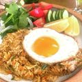 休日料理男子です's cooksnap of when they made 手軽に本場の味！専門店仕込みのナシゴレン.
