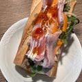 Yokchina's cooksnap of when they made ベトナムのバインミーサンド.