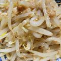GReeeeNくま's cooksnap of when they made 材料2つ！ツナともやしのポン酢ごまナムル.