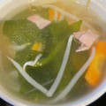 ぷーとんR's cooksnap of when they made 忙しい朝にも！簡単もやしとワカメのスープ.