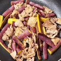 クックX3MOI4☆'s cooksnap of when they made 豚バラ肉とさつまいもの甘辛炒め.