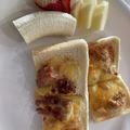 ぎんＣＨＡＮ's cooksnap of when they made 焼き鳥缶マヨコーンピザトーストおやつパン.