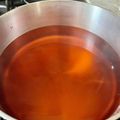 Superlittleboo's cooksnap of when they made 玉ねぎの皮＊捨てずにだし汁に使用！.