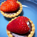 クックOBSDVC☆'s cooksnap of when they made レンジ1分♬いちごチョコムースタルト.