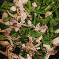 くろこ87's cooksnap of when they made ★菜の花と鶏もも肉のしょうゆマヨ炒め★.