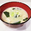 ハッピーまるしぇ's cooksnap of when they made ワカメと豆腐の…優しいお味☆豆乳味噌汁.