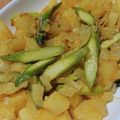 ナーちゃん's cooksnap of when they made 新じゃがいもとアスパラのカレー炒め.
