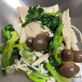 nikopunnn's cooksnap of when they made ほうれん草エノキ和え.