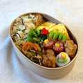 かっちゃん杉's cooksnap of when they made 椿の花が咲きました（かまぼこ）.