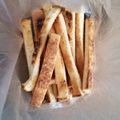 クックるん☆戦隊's cooksnap of when they made パンの耳できなこ揚げパン.