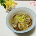 Laufen's cooksnap of when they made 春雨・ねぎ・しいたけの♪中華風スープ.