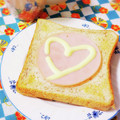 ふうはっちゃん's cooksnap of when they made 簡単うま！トーストにハムマヨのせ～.