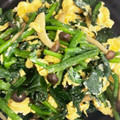 ＿mihoko_'s cooksnap of when they made ほうれん草としめじのふわたま中華炒め.
