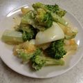 MUJIRUSI☆'s cooksnap of when they made デリ風♪ブロッコリーとたまごの和風サラダ.