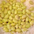 のらむーちょ's cooksnap of when they made 秘伝豆(乾燥だだ茶豆)の炊き込みご飯.