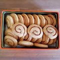 山わろ's cooksnap of when they made 黒糖 うずまきクッキー.