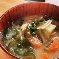 こずっぺ's cooksnap of when they made じゃがいもとわかめのお味噌汁♬.