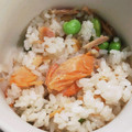 とろけい's cooksnap of when they made 塩鮭消費に！鮭と枝豆の混ぜご飯.