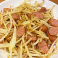 ママメイン！時々子供's cooksnap of when they made もやしとソーセージのカレー炒め.