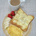 ほか弁ママ's cooksnap of when they made おひとりさまのバターチーズトースト.