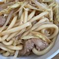 ariyuch's cooksnap of when they made これはうまい❤❤焼きうどん.