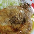 往きつ戻りつ's cooksnap of when they made やわらかポークソテーにんにくバター醤油味.