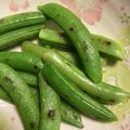 んりおか's cooksnap of when they made 超簡単！スナップエンドウの炒り焼き.