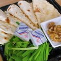 横浜発国際料理教室's cooksnap of when they made イラン♡小さいナンでサラダスナック.