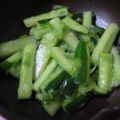 ゆみにゃむ's cooksnap of when they made 超簡単！！キュウリとねぎの浅漬け.