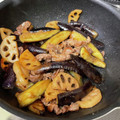まゆみん3399's cooksnap of when they made 生姜香る豚こまとナスの生姜焼き.