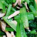 ☆とん吉☆'s cooksnap of when they made しめじと小松菜のおひたし.