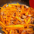 Takahashi9's cooksnap of when they made ピーナッツかぼちゃと挽肉のうまうま炒め.