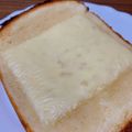 あっちゃんキッチン♪'s cooksnap of when they made 手が汚れない☆はちみつチーズトースト.