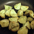 しらたまこむぎ's cooksnap of when they made 揚げ焼き青のり新じゃが.