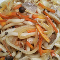 ささささ＆＊'s cooksnap of when they made こってり旨い♪甘辛マヨで焼きうどん.